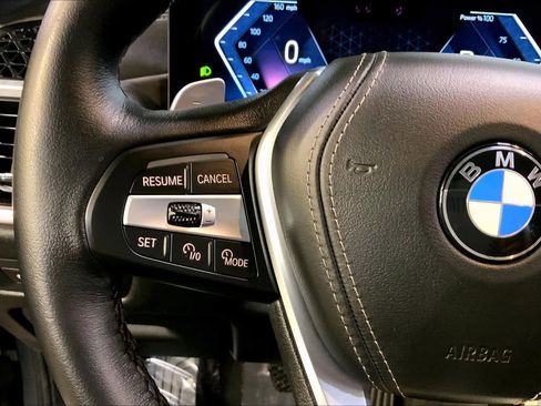 Used 2024 BMW X5 xDrive40i w/ Premium Package image 24