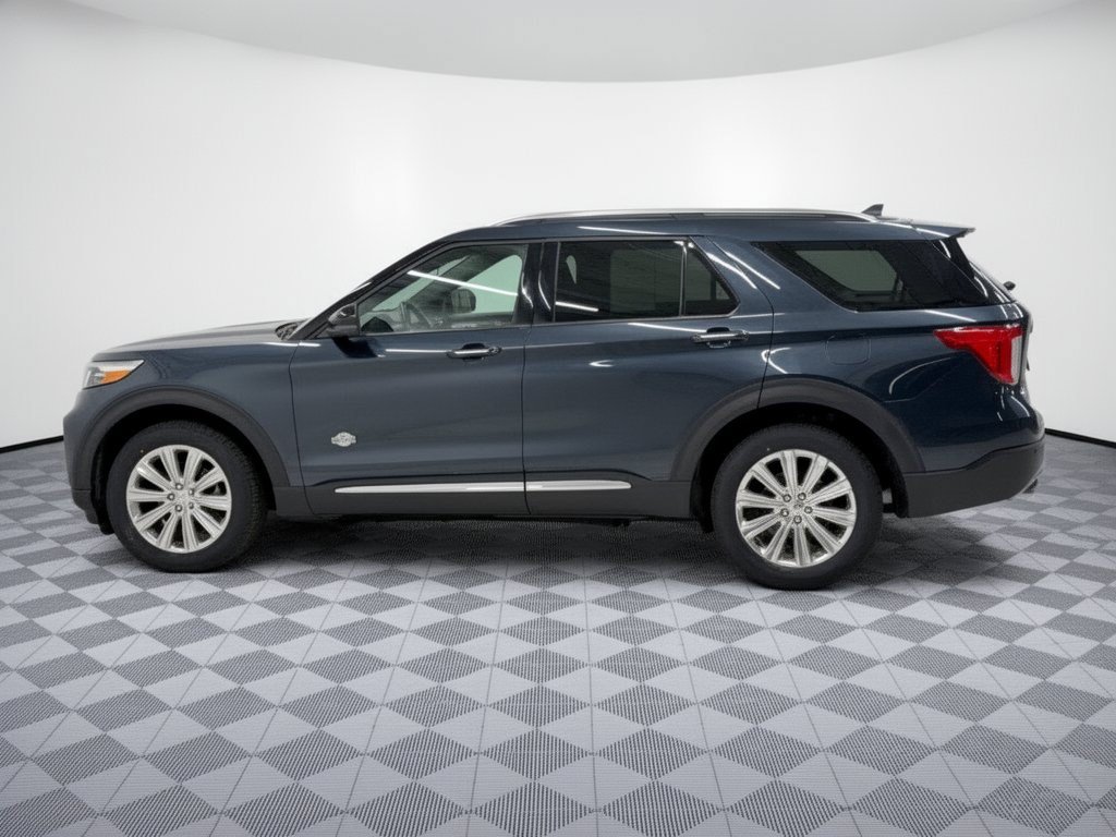 Certified 2022 Ford Explorer King Ranch w/ Class IV Trailer Tow Package AWD/4WD image 2