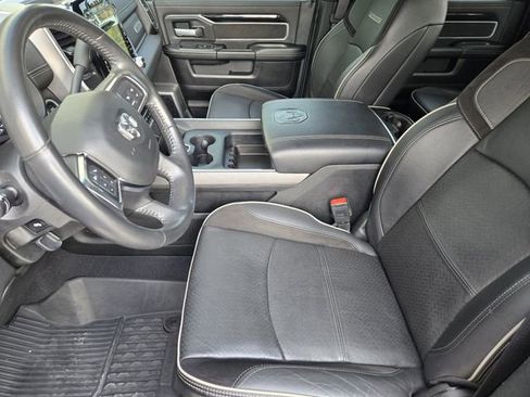 Used 2020 RAM 2500 Laramie w/ Night Edition image 14