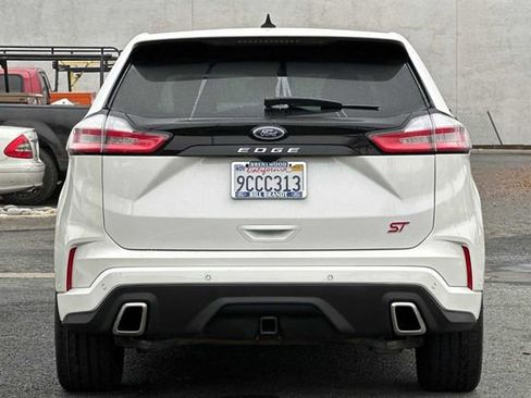 Used 2022 Ford Edge ST w/ Equipment Group 401A image 8
