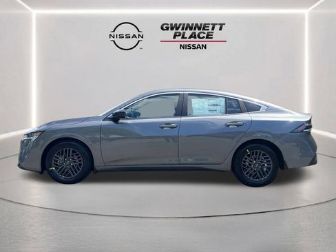 New 2026 Nissan Sentra SV w/ SV Convenience Package FWD image 23