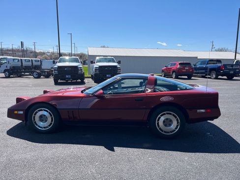 Used 1987 Chevrolet Corvette Coupe image 9