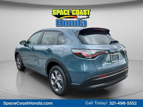 New 2026 Honda HR-V LX image 5