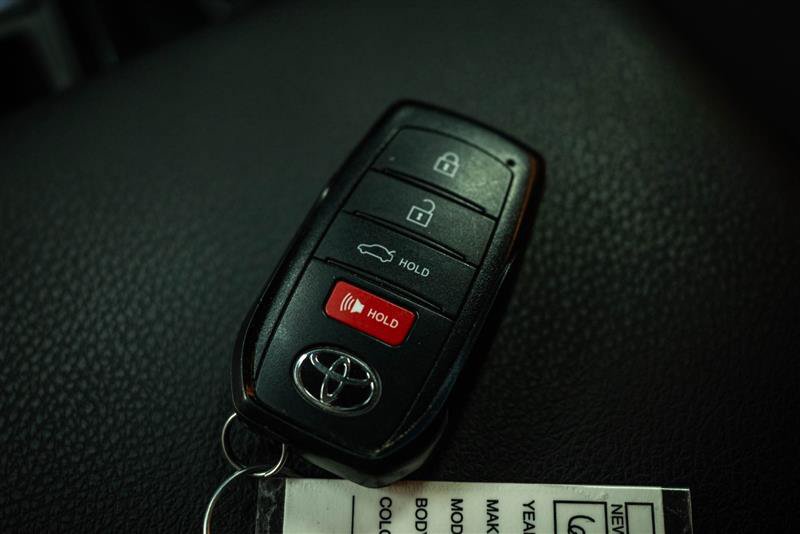 Used 2026 Toyota Camry LE FWD image 19