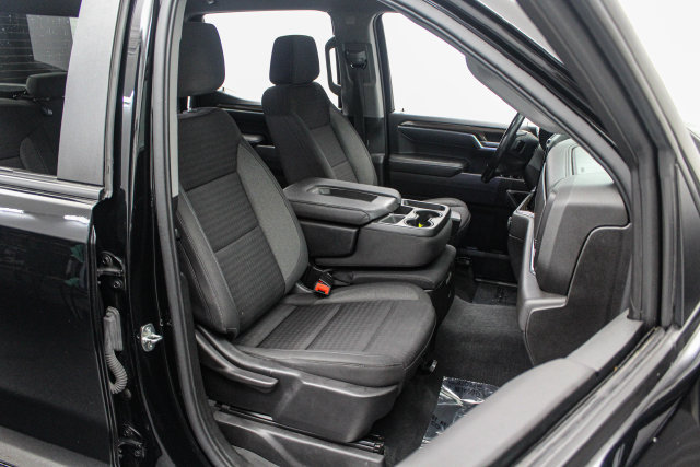 Certified 2022 Chevrolet Silverado 1500 RST AWD/4WD image 18
