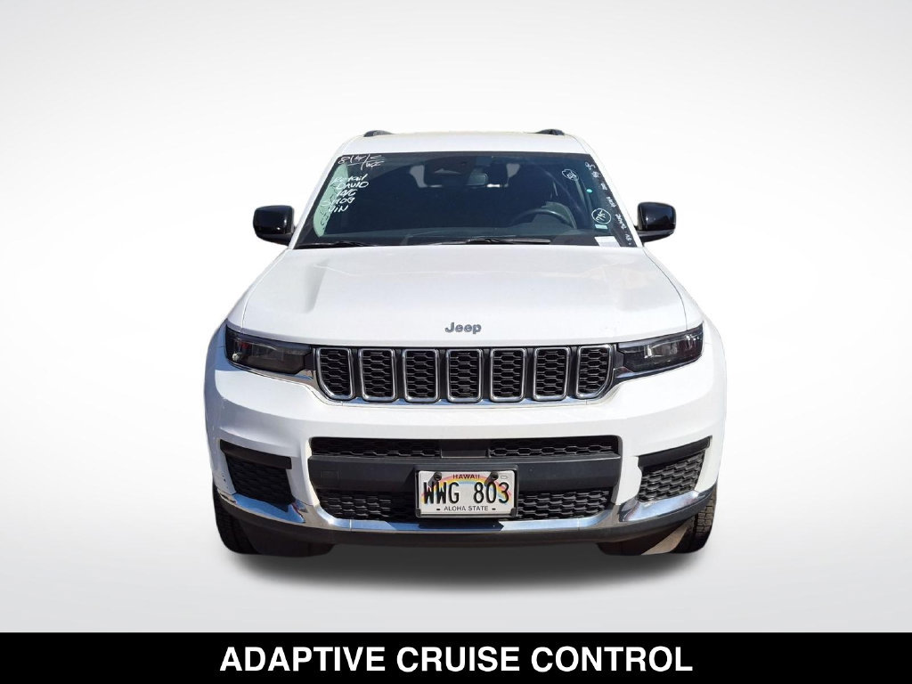 Used 2023 Jeep Grand Cherokee L Laredo RWD image 4