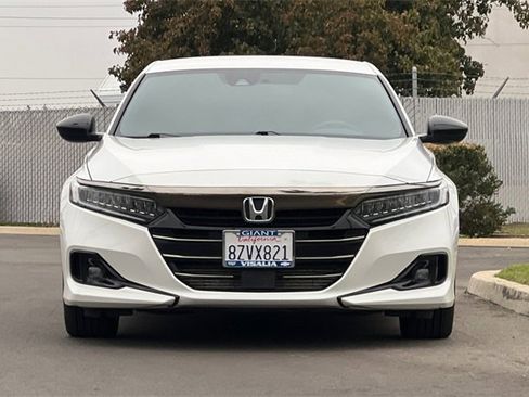 Used 2022 Honda Accord Sport image 9