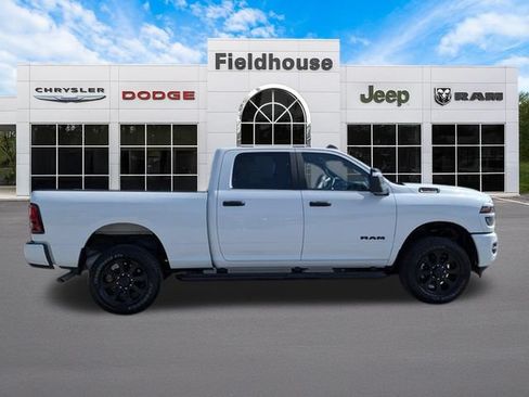 Used 2025 RAM 2500 Big Horn AWD/4WD image 12