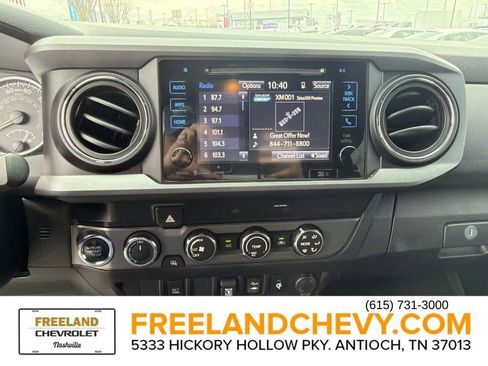 Used 2019 Toyota Tacoma TRD Off-Road image 31