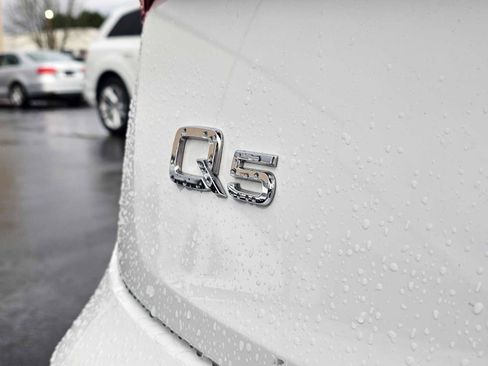 Used 2020 Audi Q5 2.0T Premium Plus w/ Premium Plus Package image 15