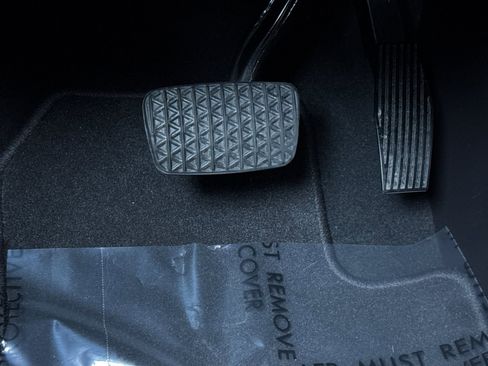 Used 2022 Chevrolet Equinox LT image 41