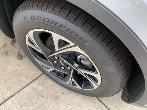 New 2026 Lincoln Nautilus Premier w/ Equipment Group 102A AWD/4WD image 17