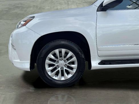 Used 2014 Lexus GX 460 w/ Premium Package AWD/4WD image 43