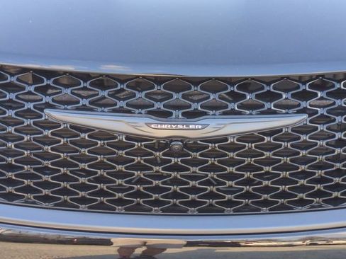 New 2026 Chrysler Pacifica Select w/ S Appearance Package FWD image 37