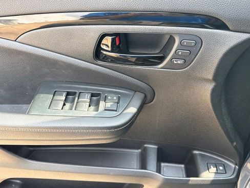 Used 2022 Honda Passport Elite image 14