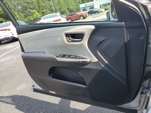 Used 2014 Toyota Avalon XLE Premium FWD image 29