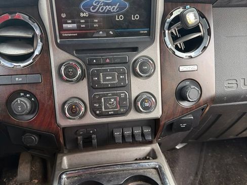 Used 2015 Ford F250 Lariat w/ Chrome Package AWD/4WD image 8