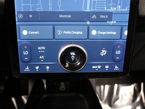 Used 2025 Ford Mustang Mach-E Select w/ Comfort Package Lite image 19