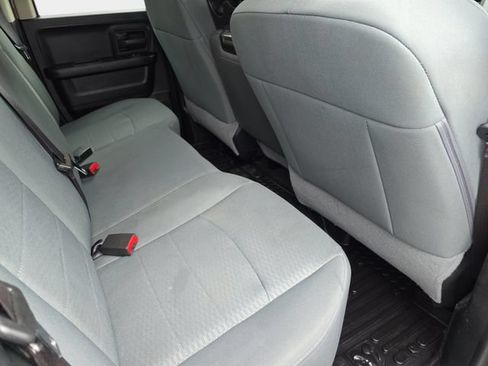 Used 2018 RAM 1500 Express w/ Express Value Package AWD/4WD image 13