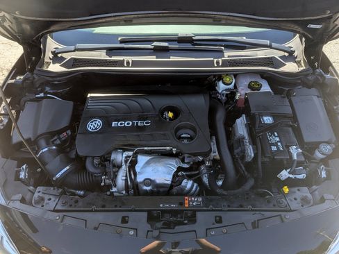 Used 2018 Buick Cascada Sport Touring w/ Dark Effects Package image 36