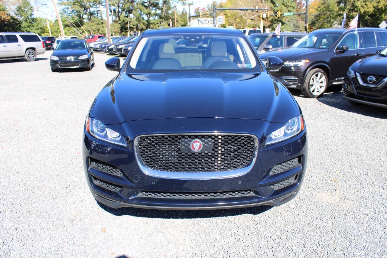 Used 2020 Jaguar F-PACE Prestige AWD/4WD image 3