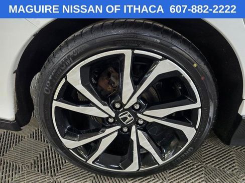 Used 2017 Honda Civic Sport image 13