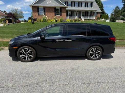 Used 2018 Honda Odyssey Elite image 4