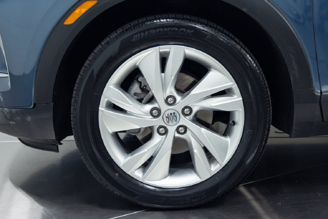 Used 2024 Buick Encore GX Preferred FWD image 27