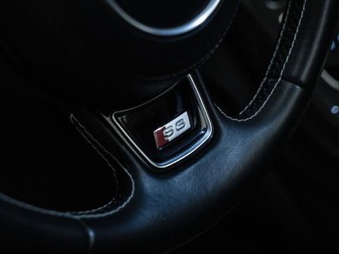 Used 2016 Audi S8 w/ Driver Assistance Package image 25