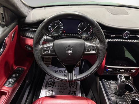 Used 2022 Maserati Quattroporte Modena Q4 image 25