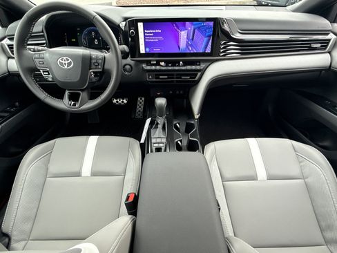 New 2026 Toyota Camry SE FWD image 17