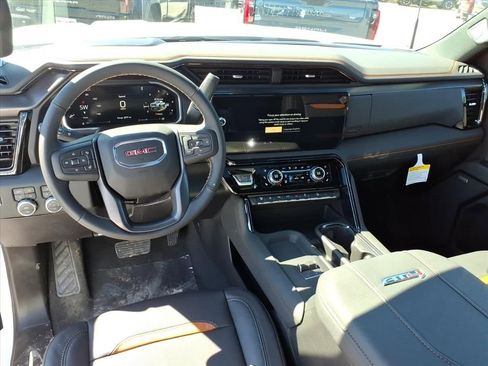 New 2026 GMC Sierra 2500 AT4 w/ AT4 Premium Plus Package image 15