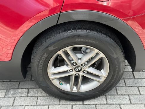 Used 2017 Hyundai Santa Fe Sport image 38