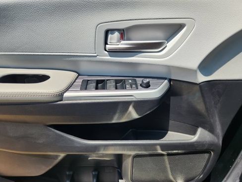Certified 2026 Toyota Sienna XLE FWD image 22