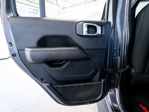 Used 2021 Jeep Wrangler Unlimited Sahara w/ Uconnect 4C Nav & Sound Group image 46