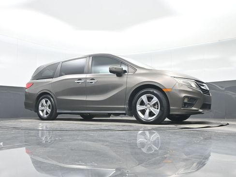 Used 2019 Honda Odyssey EX-L image 32