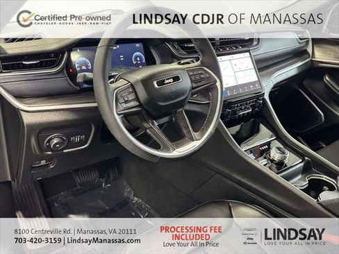 Certified 2025 Jeep Grand Cherokee Limited w/ Luxury Tech Group II AWD/4WD image 18