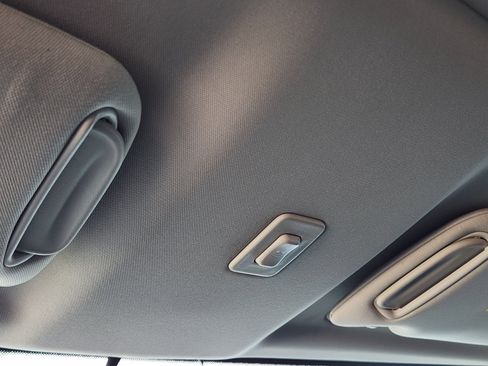 Used 2007 HUMMER H3 Luxury image 24