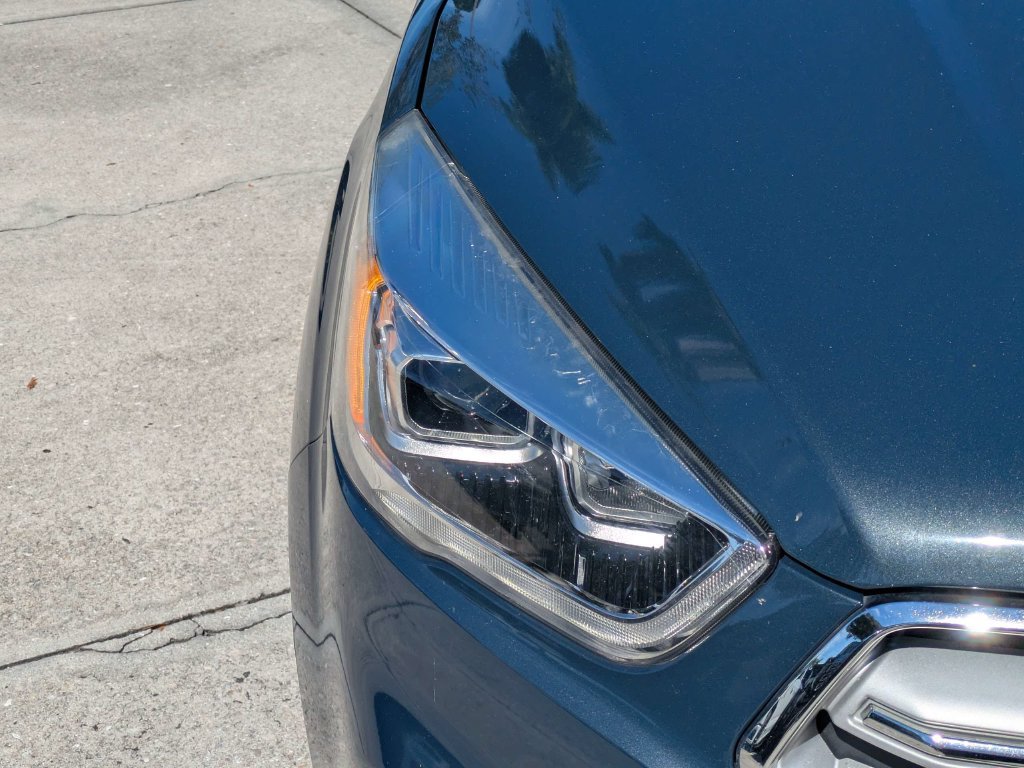 Used 2019 Ford Escape Titanium FWD image 16