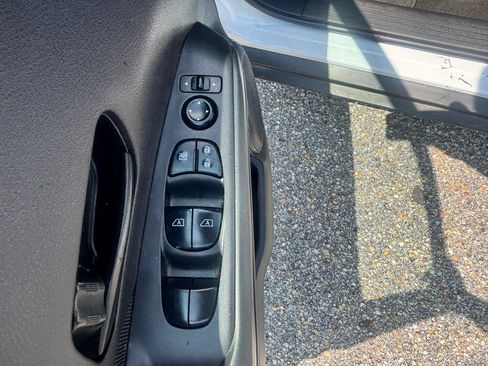 Used 2024 Nissan Kicks S FWD image 42