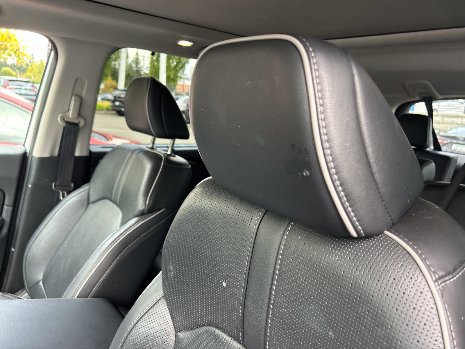 Used 2023 Honda Pilot Elite image 8