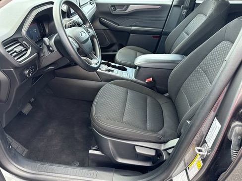 Used 2025 Ford Escape Active FWD image 9