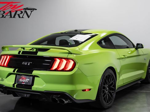 Used 2020 Ford Mustang GT Premium w/ GT Performance Package RWD image 5