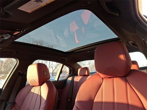 New 2026 BMW 540i xDrive w/ Executive Package image 13