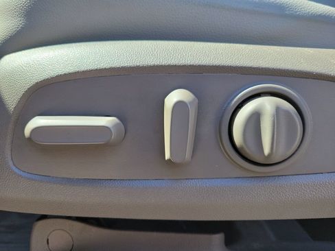 Used 2020 Chevrolet Traverse Premier w/ LPO, Floor Liner Package FWD image 20