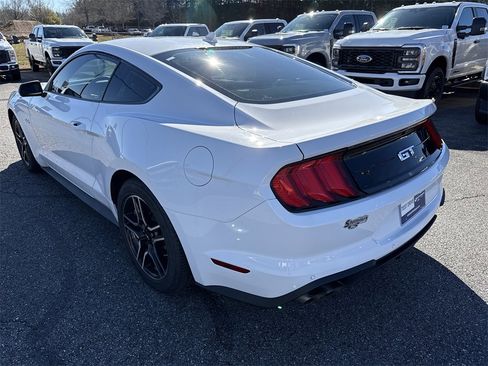 Used 2021 Ford Mustang GT w/ Equipment Group 301A image 5