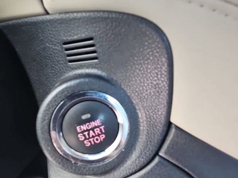 Used 2022 Subaru Legacy Limited XT image 18