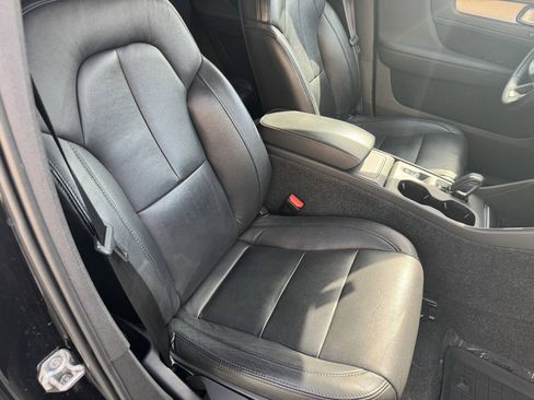 Used 2020 Volvo XC40 T5 Momentum AWD/4WD image 40