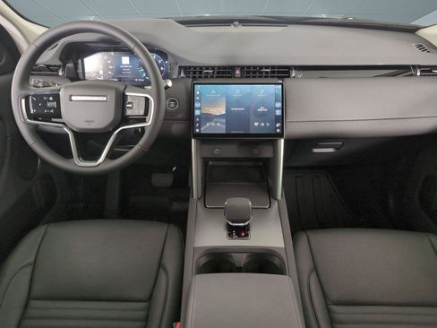 Used 2025 Land Rover Discovery Sport S image 13