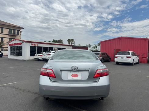 Used 2007 Toyota Camry XLE FWD image 6